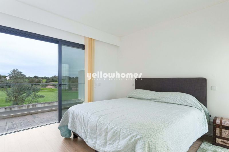 Attached 2-Bedroom Villa with Golf Views in a golf resort near Silves